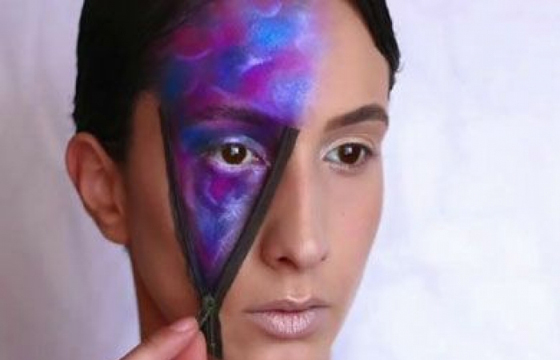   رند جارالله تدعم حقوق المرأة باستخدام مساحيق التجميل  صورة رقم 10