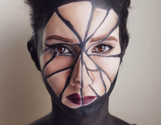   رند جارالله تدعم حقوق المرأة باستخدام مساحيق التجميل  صورة رقم 7