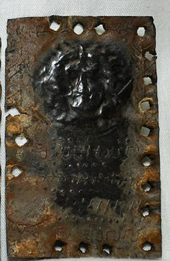 العثور على صفائح قديمة تحتوي على الصورة الأقدم للمسيح صورة رقم 1