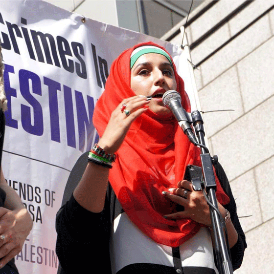 تغريدة تجبر موقع أمازون على إزالة منتج مسيئ لاسم الجلالة صورة رقم 10