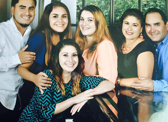 صدمة.. فتاة امريكية تنتحر امام عيون افراد عائلتها بسبب السمنة صورة رقم 3