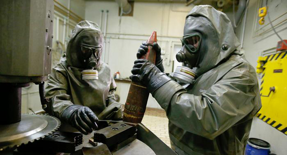 في العلن تلاسن وفي الخفاء تعاون.. هذه طببعة العلاقة بين اسرائيل وايران! صورة رقم 6