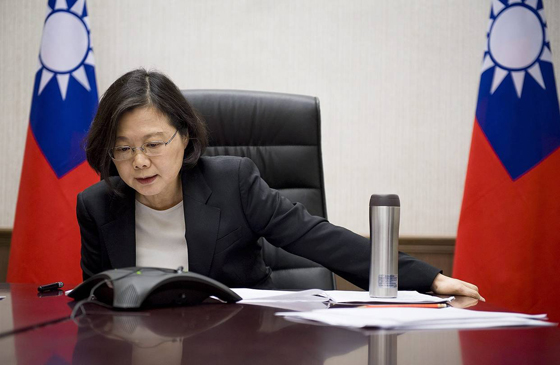 ترامب يهاتف رئيسة تايوان والصين تصف المكالمة بأنها عمل اتافه! صورة رقم 7