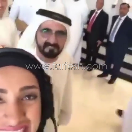 سيلفي وحاكم دبي خلفي.. الفتاة اعجبت بتفاعله الشيخ معها في الصورة صورة رقم 2