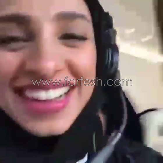 سيلفي وحاكم دبي خلفي.. الفتاة اعجبت بتفاعله الشيخ معها في الصورة صورة رقم 4