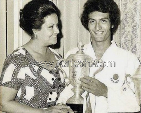   صور: فنانين حزنوا  لفراق أغلى الأحباب: فقدوا ابناءهم او زوجاتهم صورة رقم 11