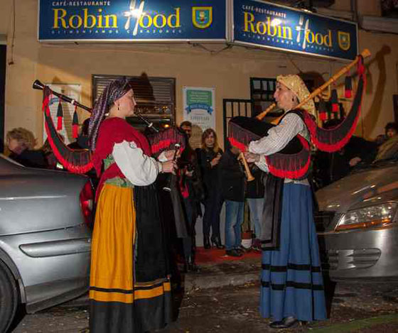  مدريد: 7 طهاة بدشنون مطعم (روبن هود) لاطعام الجائعين المشردين صورة رقم 1