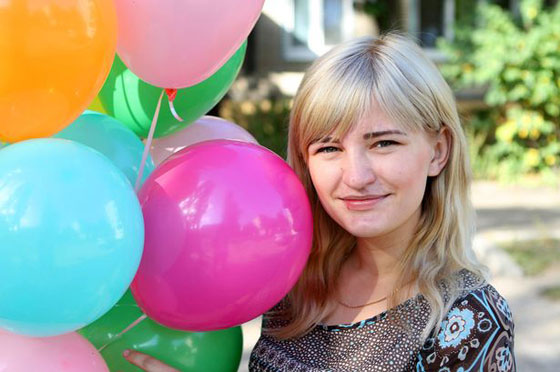  اين الامومة؟ تركت طفليها يموتان وحدهما في البيت وغابت مع عشيقها 9 ايام! صورة رقم 2