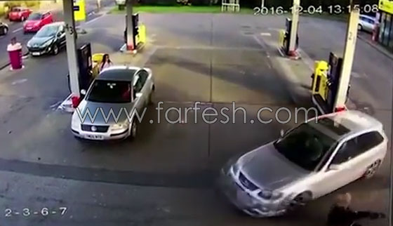 فيديو مثير.. سائق يدهس عاملة في محطة وقود عمدا ويفر هاربا صورة رقم 7