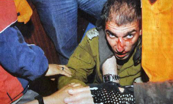  تركيا تسقط ملاحقة 4 ضباط اسرائيليين قتلوا 10 اتراك على سفينة مرمرة صورة رقم 15