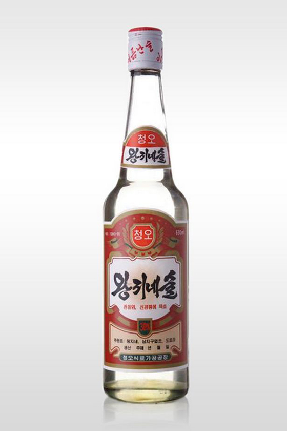 مشروبات فائقة القوة من عظام النمور والدببة لزعيم كوريا بأعياد الميلاد صورة رقم 2