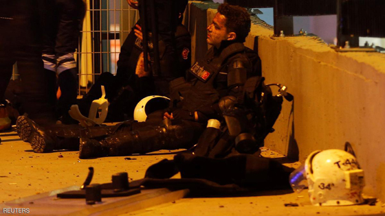 فيديو مؤلم: ليلة دامية في اسطنبول: هجوم  مزدوج ضحيته 29 شخصا صورة رقم 10