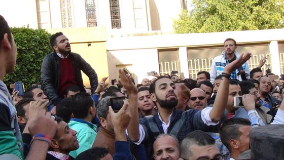 كاهن قبطي يصف التفجير بمؤامرة مدبرة، ونائبة تقول معبر رفح سبب المصائب صورة رقم 2