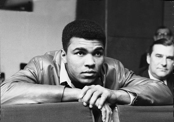 مكتب التحقيقات الاتحادي راقب محمد علي خلال التقصي وراء امة الاسلام  صورة رقم 7