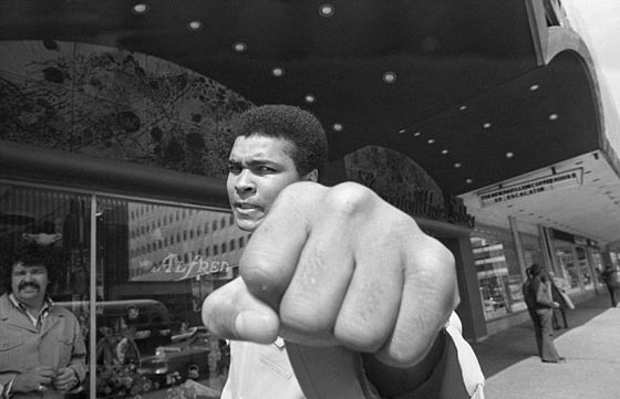 مكتب التحقيقات الاتحادي راقب محمد علي خلال التقصي وراء امة الاسلام  صورة رقم 8