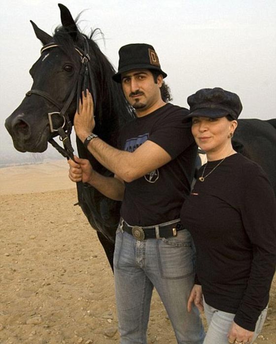  مصر تمنع نجل اسامة بن لادن من دخول اراضيها وتعيده الى الدوحة صورة رقم 11