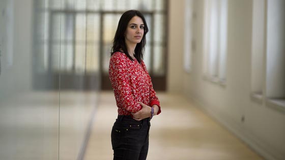 محكمة اسبانية تبرئ مسؤولة خلعت قميصها بالكنيسة من تهمة التدنيس  صورة رقم 2