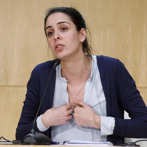 محكمة اسبانية تبرئ مسؤولة خلعت قميصها بالكنيسة من تهمة التدنيس  صورة رقم 3