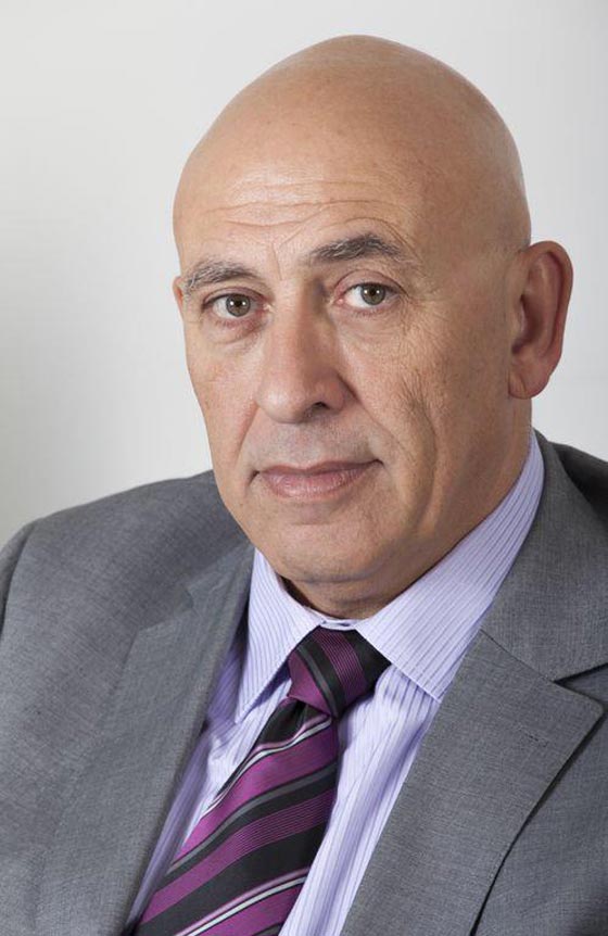  اتهام نائب عربي بالكنيست الاسرائيلي بتهريب هواتف للأسرى صورة رقم 1