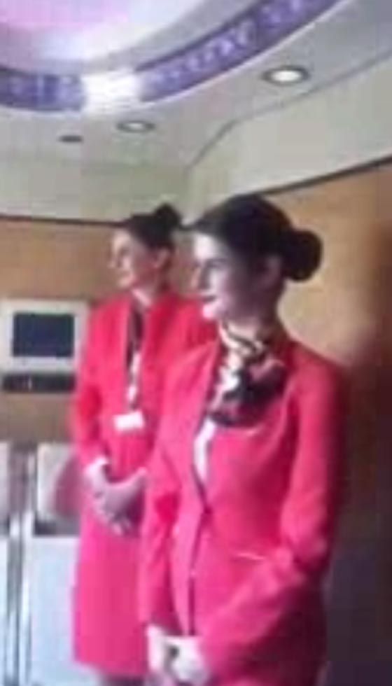 هل هذه طائرة ام جناح فندقي؟! صور لطائرة الامير محمد من الداخل صورة رقم 2