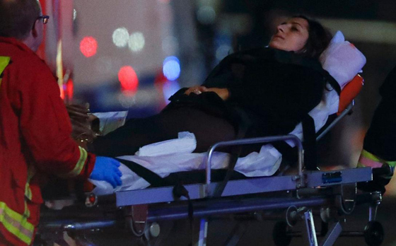 12 قتيلا في حادث دهس متعمد ببرلين وسائق شاحنة الموت لاجئ مسلم صورة رقم 8