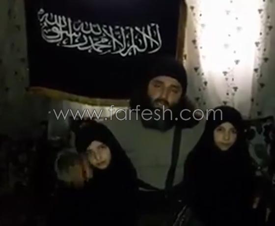 القبر يحتضن ابو نمر السوري الذي صنع من ابنته الصغيرة قنبلة متفجرة صورة رقم 2