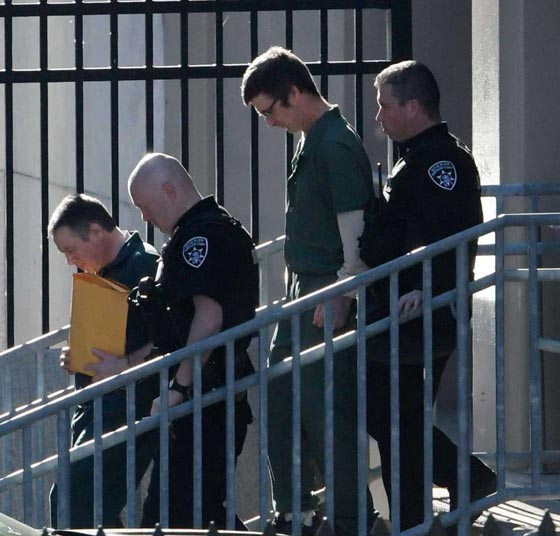 امريكي خطط  لقتل مسلمين بأشعة الموت يسجن 30 عاماً صورة رقم 5