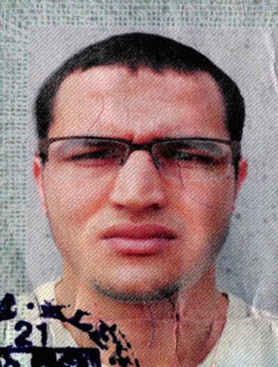  مكافأة 100 ألف يورو لمن يرشد عن المشتبه به في حادث الدهس ببرلين صورة رقم 3