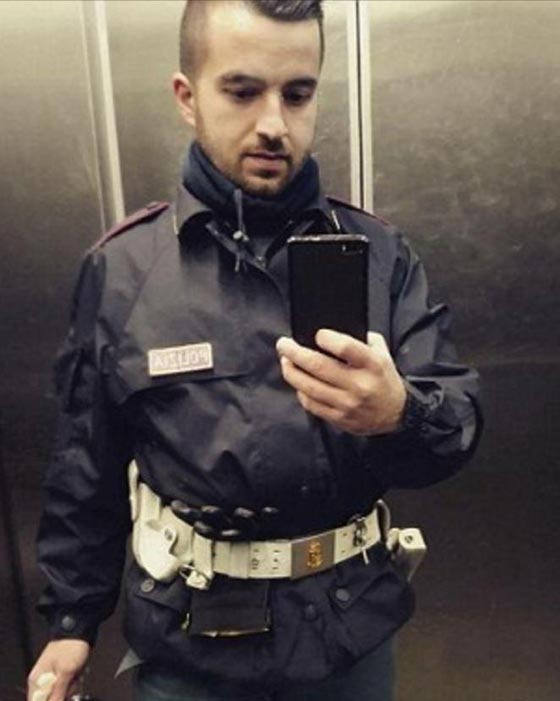 من هو الشرطي الايطالي قاتل منفذ عملية الهجوم الارهابي ببرلين؟ صورة رقم 8