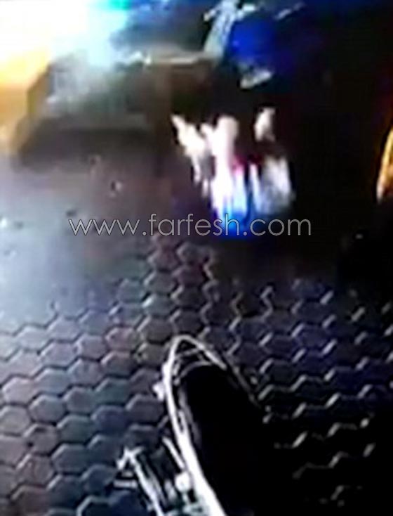 فيديو مذهل لاب ينقذ طفليه من الموت المحقق في اللحظة الأخيرة! صورة رقم 8