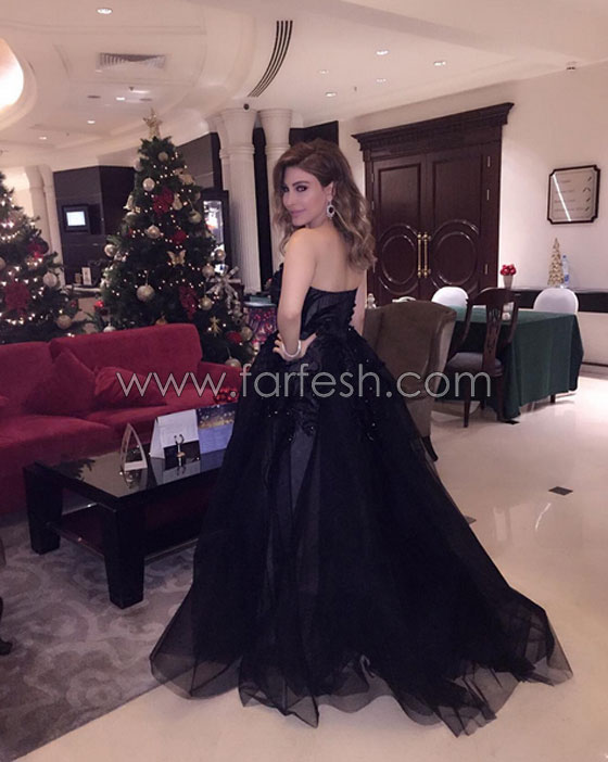 فنانات عربيات بإطلالات الكريسماس (عيد الميلاد)، من منهن الأجمل؟ صورة رقم 11