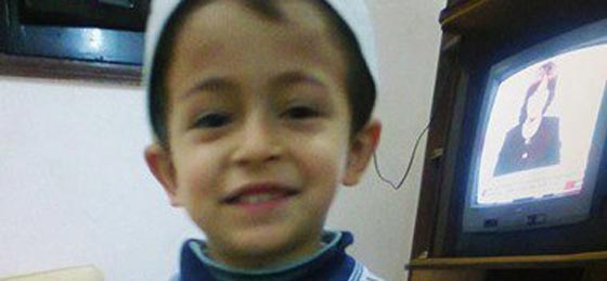 جريمة بشعة في مصر: رجل يخطف ويقتل طفل جاره ويدفنه حيا مع المصحف! صورة رقم 4