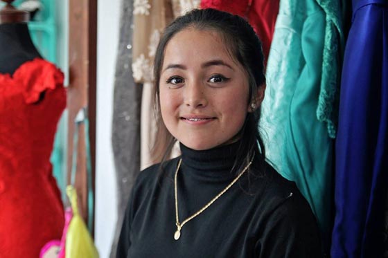 عيد ميلاد فتاة يتحول الى مهرجان يحضره الآلاف ويحظى باهتمام عالمي صورة رقم 22