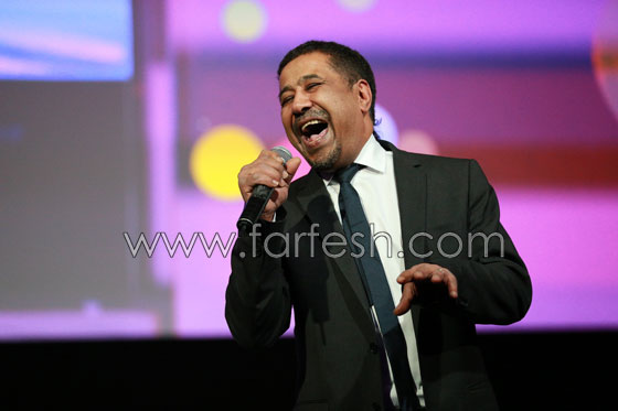 بالفيديو.. حوار مع المطرب والملحن والشاعر الجزائري الشاب خالد صورة رقم 9