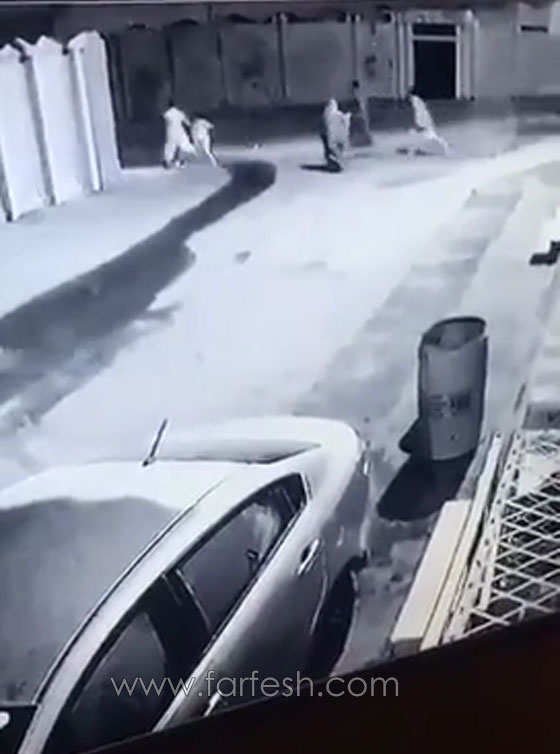 فيديو صادم..  شاب يقوم بدهس شاب آخر عمداً بسيارته صورة رقم 6