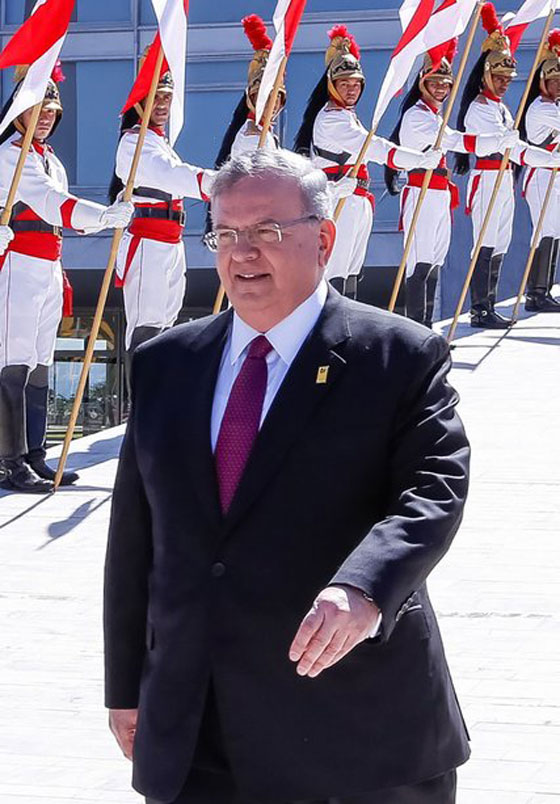 اعتقال زوجة سفير اليونان بالبرازيل وضابط شرطة بتهمة قتله وحرق جثته صورة رقم 5