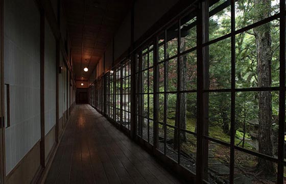 هذه الديانة اقتصرت على الرجال وحرّمت على النساء مدة الف عام! صورة رقم 9