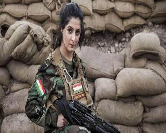 حسناء دنماركية عادت من القتال ضد داعش لتواجه عقوبة السجن في بلدها صورة رقم 5