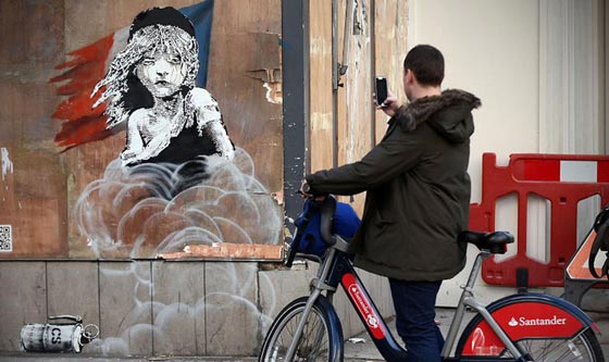 ايهما اجمل على هيلاري كلينتون.. اللباس الفاضح ام المحتشم؟ صورة رقم 8 ايهما اجمل على هيلاري كلينتون.. اللباس الفاضح ام المحتشم؟ صورة رقم 8