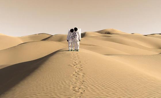 صور سيلفي مجنونة على سطح الكوكب الاحمر صورة رقم 7