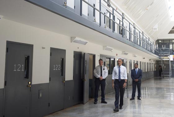 اصدره اوباما.. اضخم عفو رئاسي في التاريخ الامريكي صورة رقم 2 اصدره اوباما.. اضخم عفو رئاسي في التاريخ الامريكي صورة رقم 2