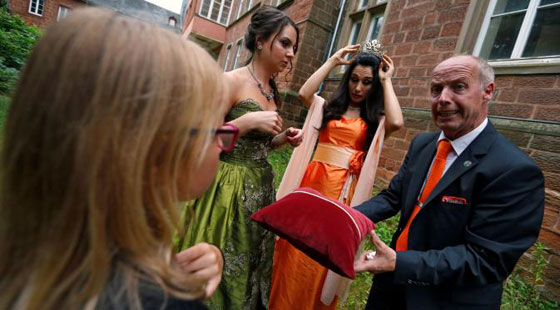  تتويج لاجئة سورية بلقب ملكة النبيذ في المانيا صورة رقم 5