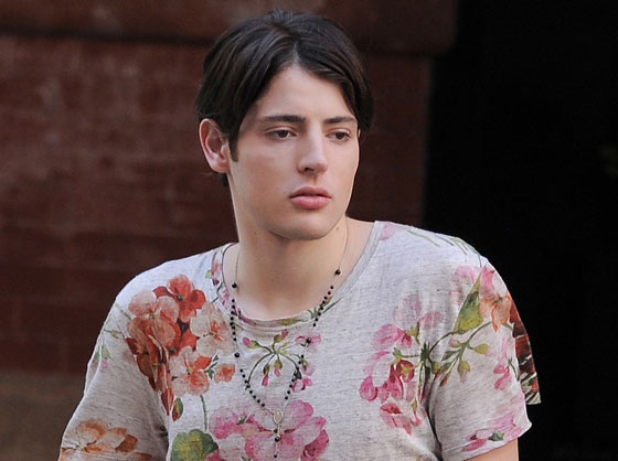 اعتقال ابن ملياردير رفض دفع اجرة تاكسي 28 دولارا صورة رقم 3