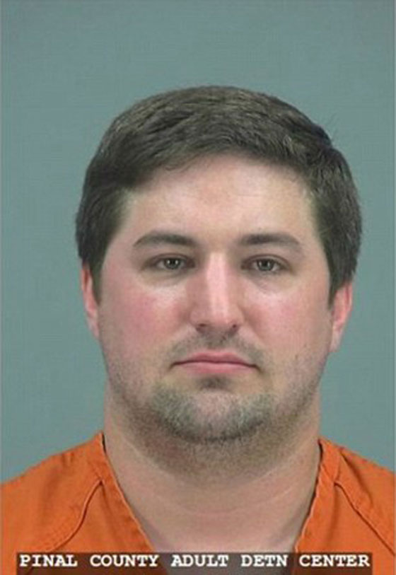  جُرّدا من حق حضانة ابنهما بعد ان تركاه وذهبا للبحث عن بوكيمون صورة رقم 3