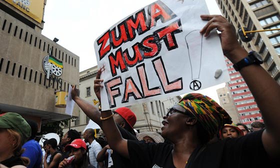 ناشطات يجددن اتهامهن للرئيس الجنوب افريقي بالاغتصاب ويذكرنه به صورة رقم 6