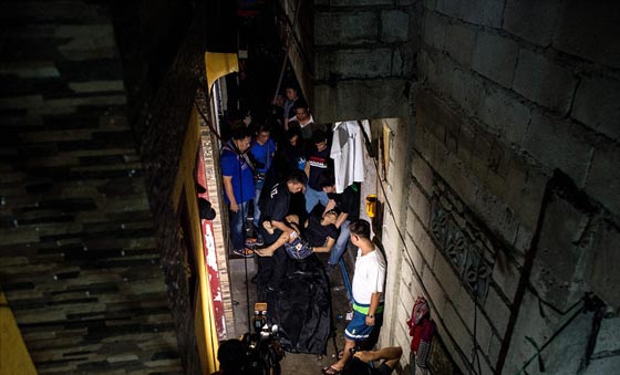 سياسيون وقانونيون بالجملة متورطون في تجارة المخدرات الفلبينية صورة رقم 13 سياسيون وقانونيون بالجملة متورطون في تجارة المخدرات الفلبينية صورة رقم 13