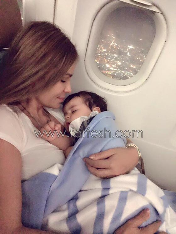 صور كارول سماحة وابنتها تالا تكشف الشبه الكبير بينهما صورة رقم 4