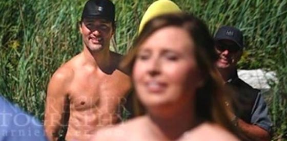 الرئيس الكندي يظهر مجرّد من الملابس في حفل زفاف بكولومبيا صورة رقم 4