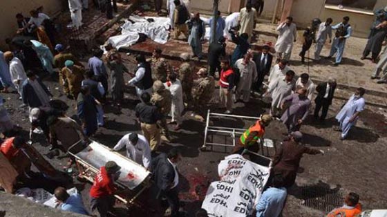 وصلوا الى المستشفى لتشييع زميلهم المحامي فلقي 70 منهم نفس مصيره! صورة رقم 5