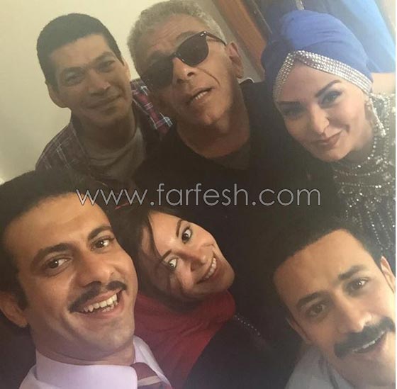 فيديو ساخن من فيلم الماء والخضرة والوجه الحسن صورة رقم 6